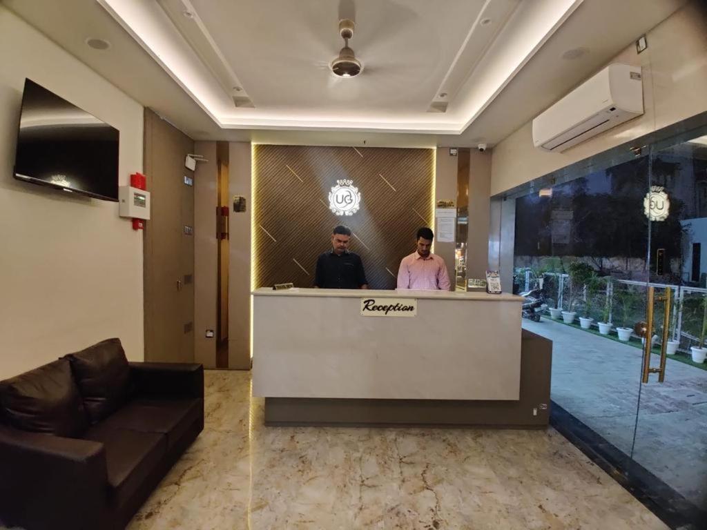 Hotel Utsav Grand Varanasi Exterior photo